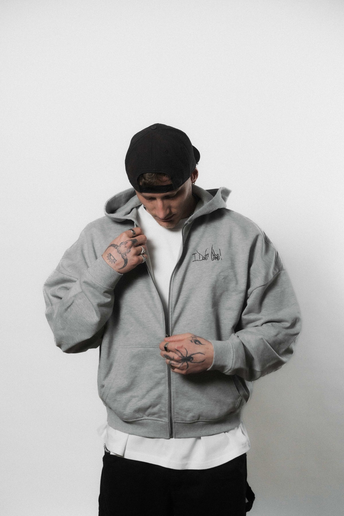 NLY IDC 90s Vintage Zipper Grey