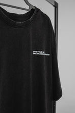 Lade das Bild in den Galerie-Viewer, DBF Freedom Washed Oversize Shirt Black
