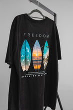 Lade das Bild in den Galerie-Viewer, DBF Freedom Washed Oversize Shirt Black
