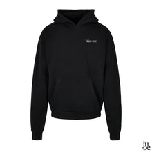 Lade das Bild in den Galerie-Viewer, jube Kiss Me Hoodie
